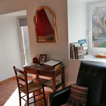 La Maison Des Rosiers Сasa de vacaciones *