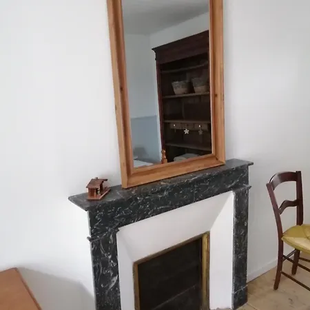 Сasa de vacaciones La Maison Des Rosiers *