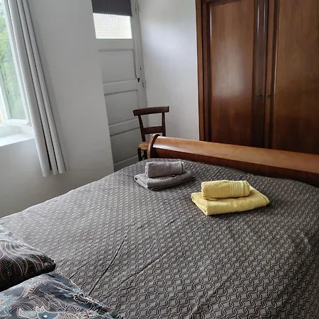 Сasa de vacaciones La Maison Des Rosiers