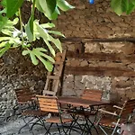 Feriehus La Maison Des Rosiers Manhac