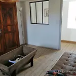 La Maison Des Rosiers * Manhac