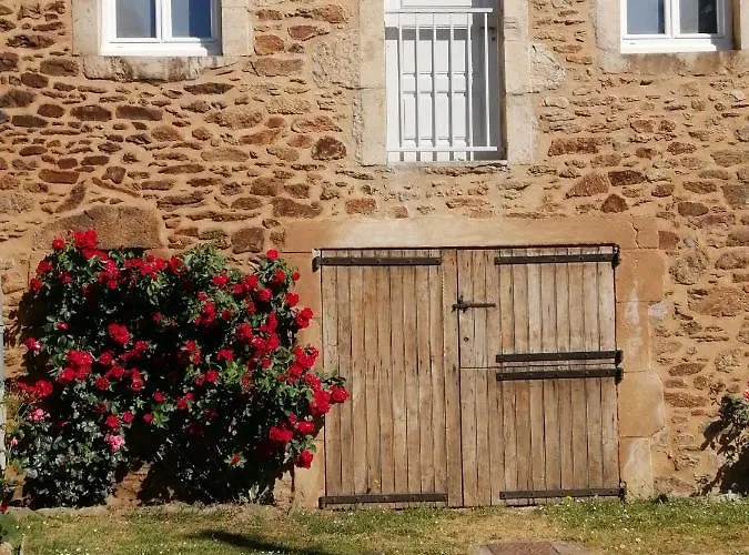 Dom wakacyjny La Maison Des Rosiers Manhac