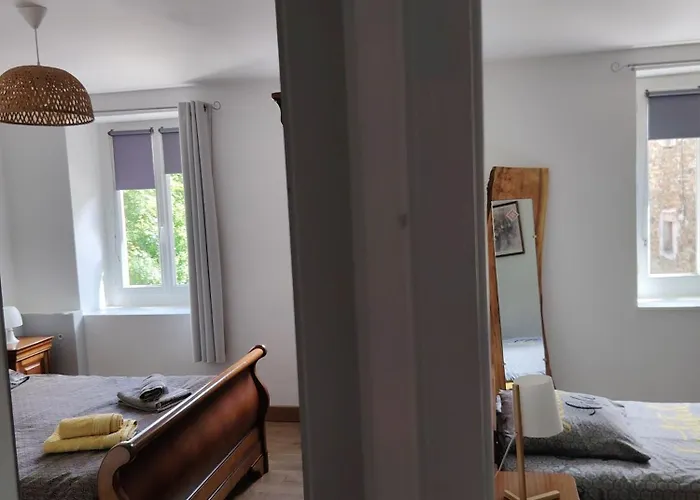 La Maison Des Rosiers Manhac